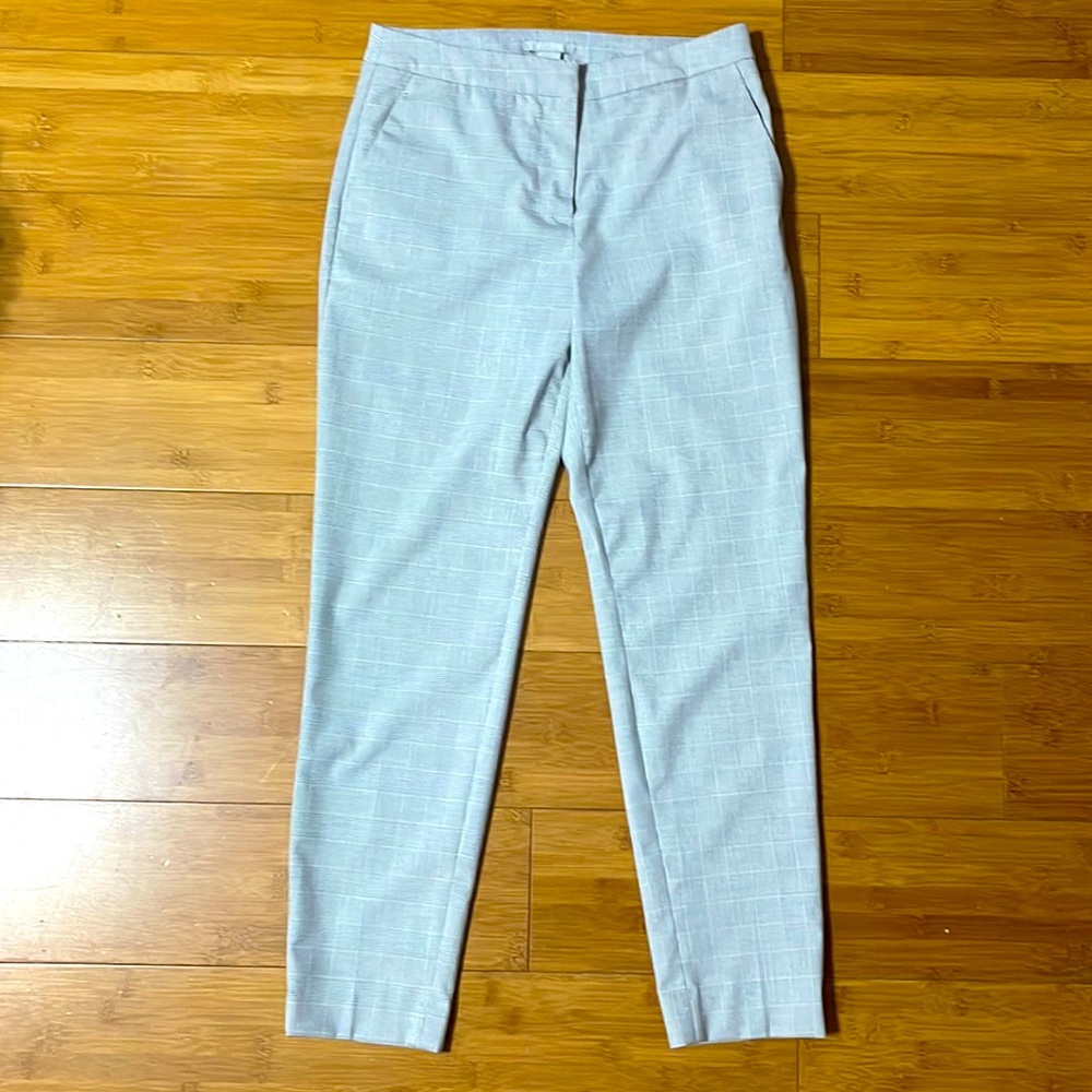 H&M Size 4 Black and White Herringbone cropped dress pants